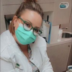 Meet your Posher, Tara